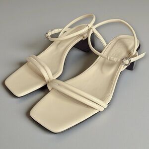 Aeyde Estelle Block Heel Leather Sandals Cream White